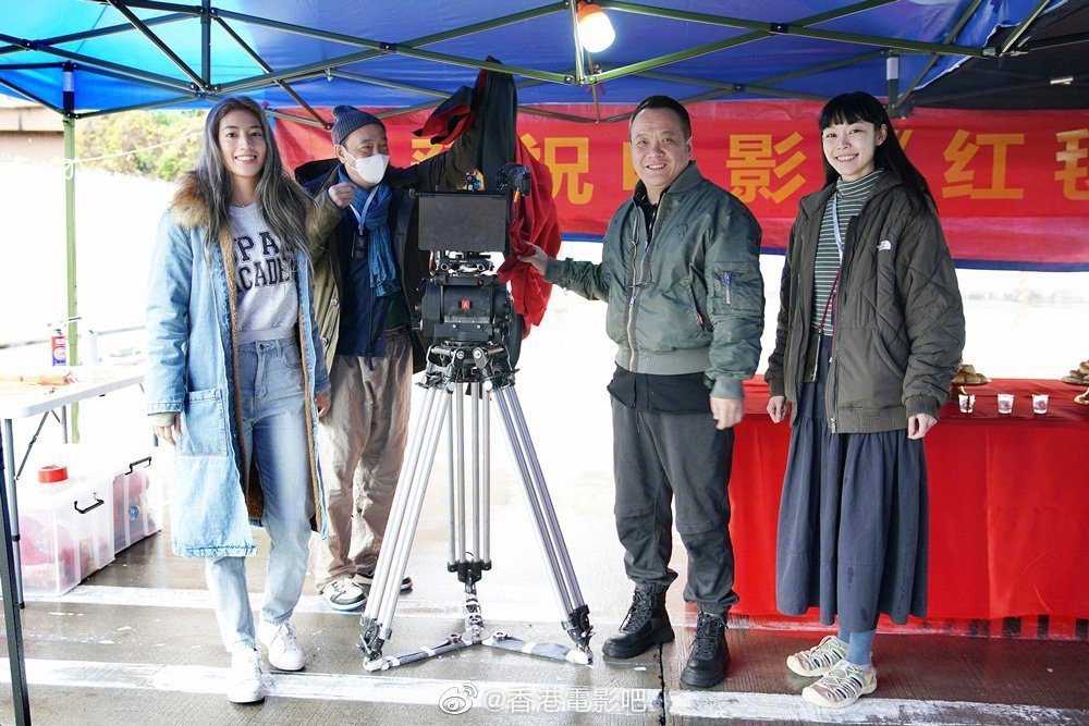 瑞瑪席丹(左)在深圳拍新片。圖／摘自微博