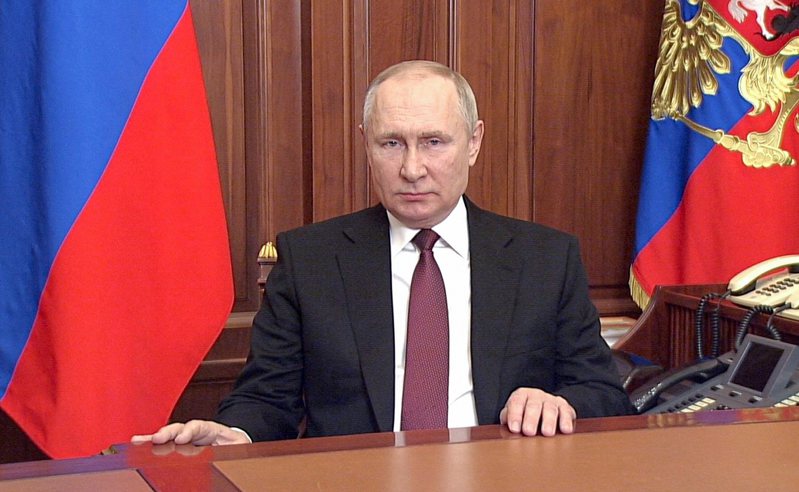 俄国克里姆林宫发言人佩斯科夫24日表示，俄国总统普亭会「根据行动结果及效益」，决定对乌克兰的军事行动将何时结束。美联社(photo:UDN)