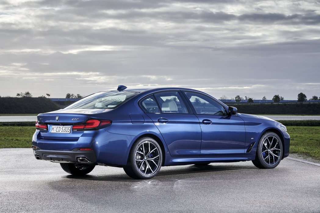 BMW將針對品牌主力直六引擎B58進行升級，外傳下一代G60 540i最大馬力輸出至少會達到370hp。 摘自BMW