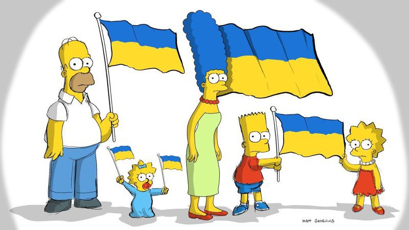 俄烏戰事爆發後，《辛普森家庭》主角們手上持烏克蘭國旗，支持烏克蘭。圖／翻攝自The Simpsons推特