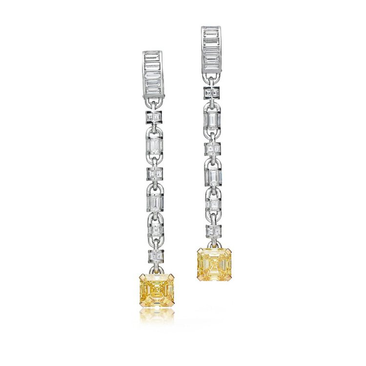 Tiffany高級珠寶系列鉑金與18K金鑲嵌主石總重逾11克拉艷彩黃鑽與鑽石耳環...