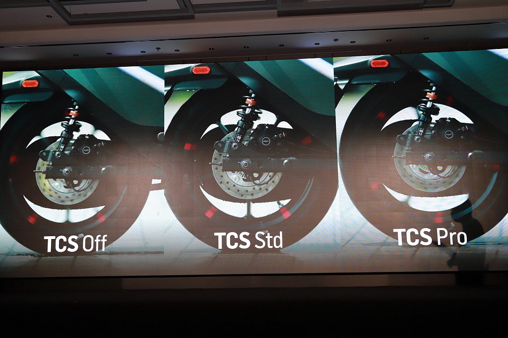 Gogoro的循跡防滑系統擁有獨特的多段式調校，標準版（TCS Standard...