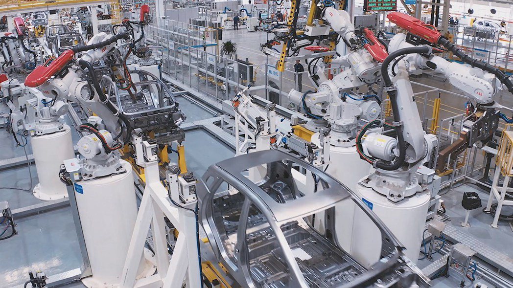 ABB針對2022年改變機器人自動化的主要趨勢提出預測-電動車。 ABB／提供