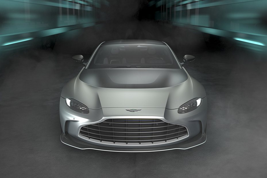 2022年Aston Martin即將帶來Vantage家族中速度最快、最具兇猛野性、展現高度靈動本質的最新車型V12 Vantage。 圖／Aston Martin提供