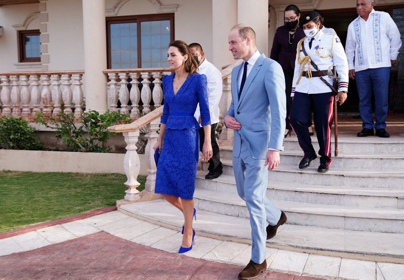 英国威廉王子和妻子凯特今天抵达贝里斯，展开一週的加勒比海之旅。图／路透社(photo:UDN)