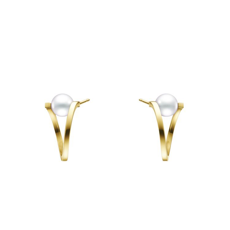 TASAKI a fine balance珍珠耳環，98,400元。圖／TASAKI提供