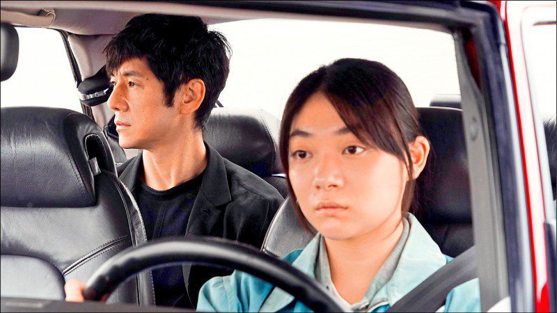 西島秀俊（左）、三浦透子主演「在車上」獲得「最佳國際電影獎」。圖／東昊提供