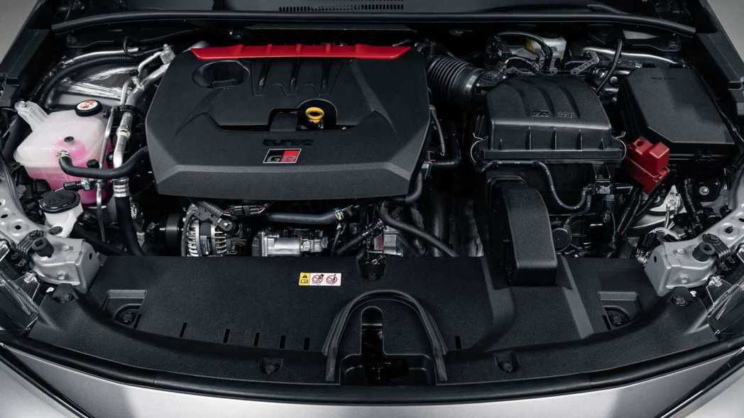 代號G16E-GTS的1.6升直列三缸渦輪引擎，在GR Corolla上能輸出3...