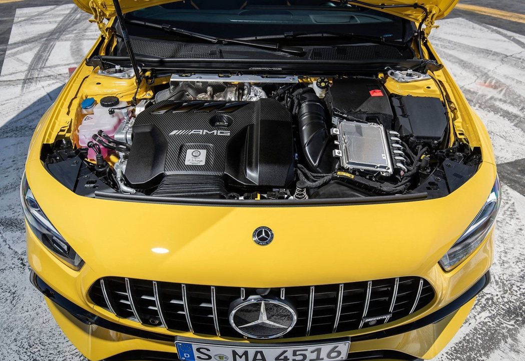 Mercedes-AMG的M139引擎可說是當代最強四缸引擎，有421匹的實力。...