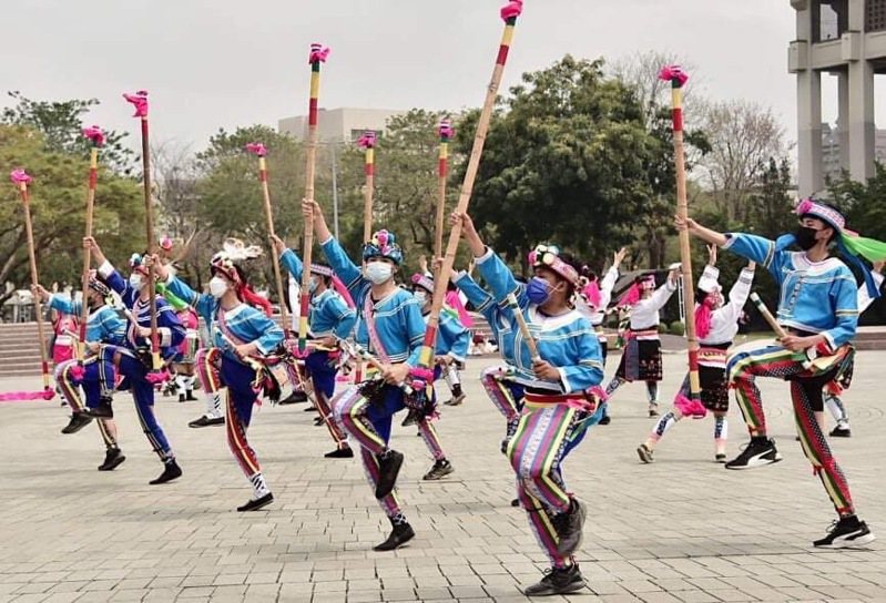 台東國中小、高中職學生參加全國舞蹈賽拿下6特優佳績。記者卜敏正／翻攝