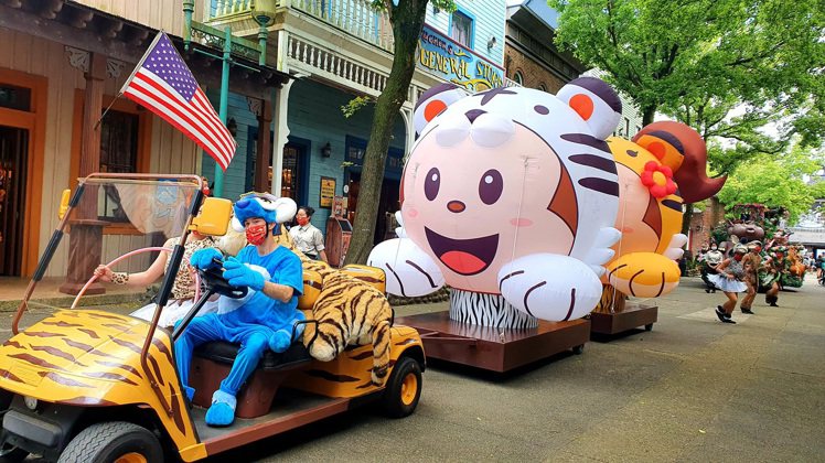 「全台最虎鬧－動物大遊行」將會有3公尺巨型吉祥物哈比、哈妮氣球首度亮相。圖／六福...
