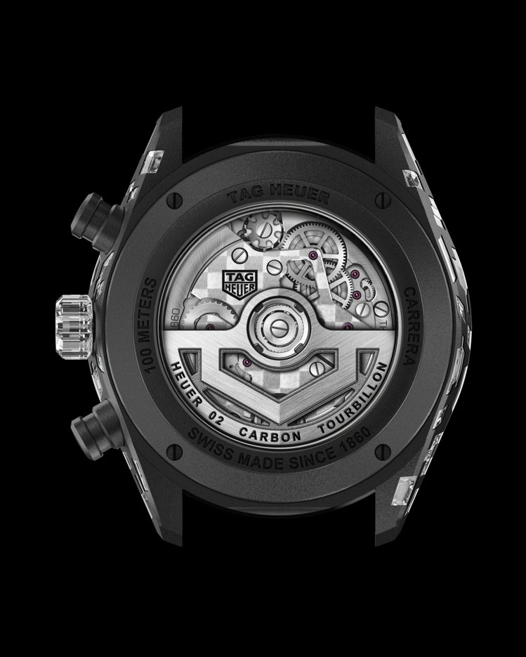 泰格豪雅Carrera Plasma鑽石陀飛輪腕表，搭載了獨特版本的H02機芯，經過大量手工打磨修飾，並於自動盤上有著盾形標誌。圖／TAG Heuer提供