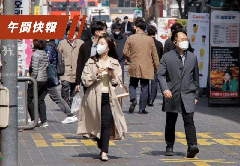 南韓國務總理金富謙15日表示除了戴口罩的規定以外，將在下周取消所有新冠防疫社交距離限制。路透