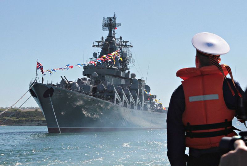 俄國國防部證實第三大水面艦莫斯科號沉沒於黑海。這可能是這場戰爭中烏軍最狡猾的一次攻擊行動。對於台灣來說，這起事件也十分具有參考價值。資料畫面。路透