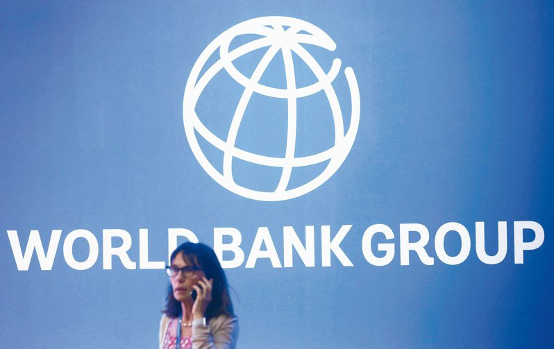 世界银行（World Bank）18日将2022年全球经济成长率预估值调降至3.2%。路透(photo:UDN)