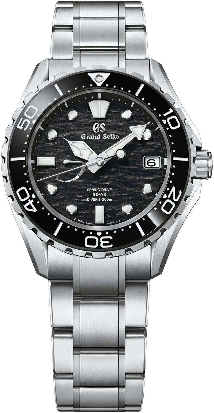 Grand Seiko Evolution 9系列Spring Drive五日鍊SLGA015潛水表，白鈦金屬表殼與表鍊、搭配陶瓷表圈。圖／Seiko提供
