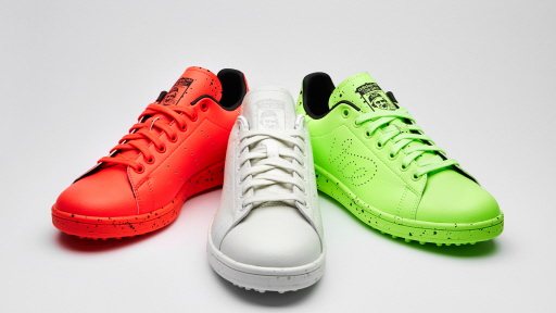adidas Golf以鮮明獨特配色作為靈感，讓STAN SMITH高球鞋擁有令...