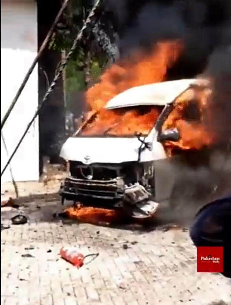 巴基斯坦南部第一大城发生汽车爆炸案，造成3名中国人死亡。取自推特(photo:UDN)