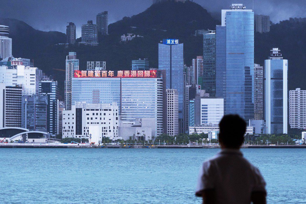 香港官員稱，將修例阻危害國家安全者到港。法新社