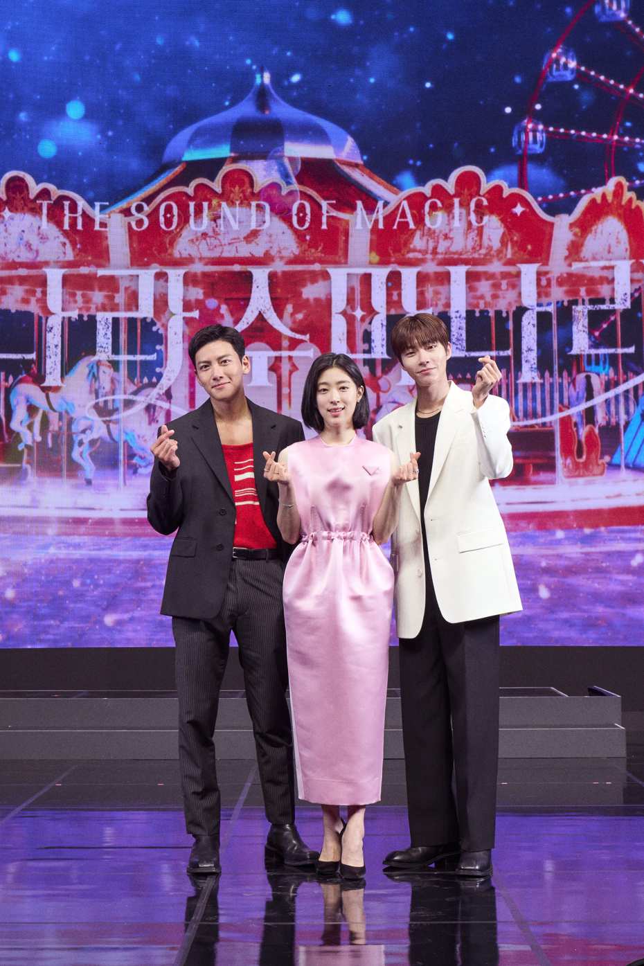 池昌旭(左起)、崔聖恩、黃寅燁首度合作。圖／Netflix提供