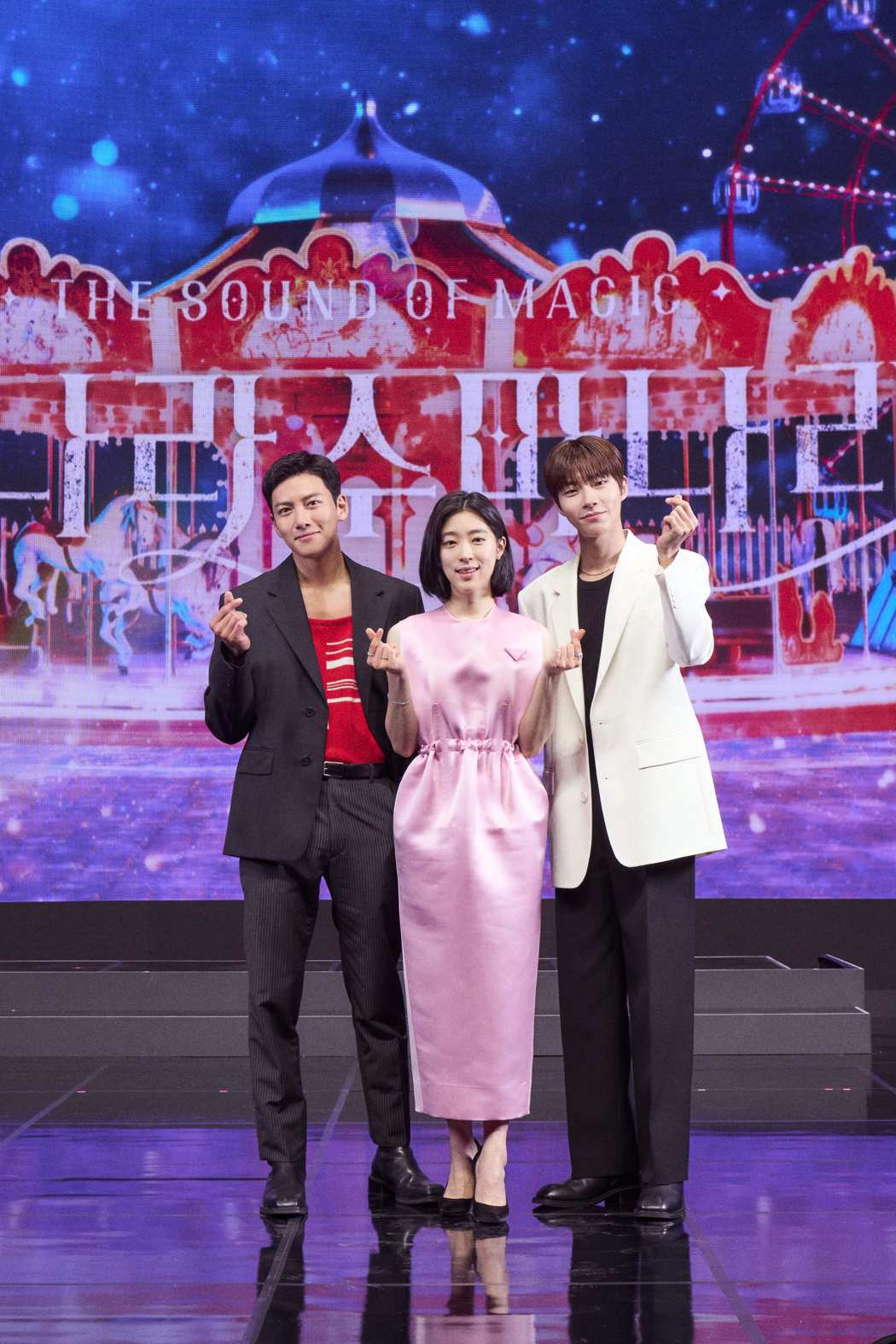 池昌旭(左起)、崔聖恩、黃寅燁首度合作。圖／Netflix提供