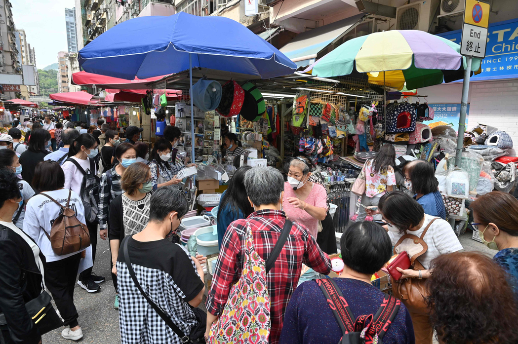 香港已逐步擺脫早前疫情陰霾，圖為本月3日香港街景。法新社