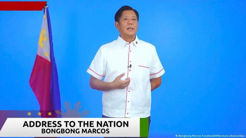 菲律賓前獨裁者馬可仕之子小馬可仕9日以壓倒性之姿贏得總統大選。圖／德國之聲中文網
