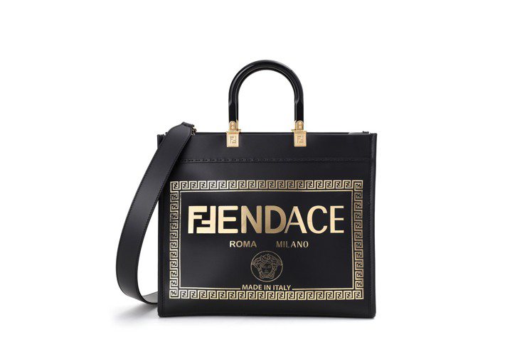 FENDI FENDACE膠囊系列Sunshine Shopper Medium，95,000元。圖／FENDI提供