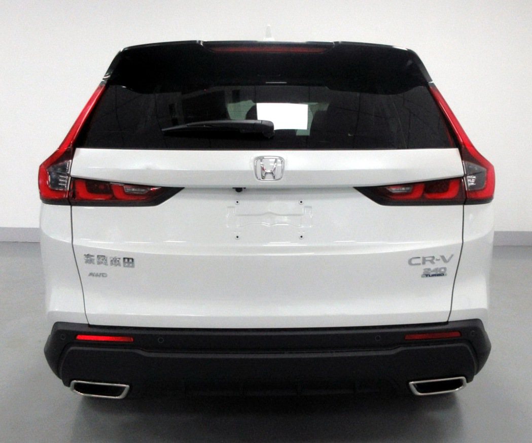 第六代Honda CR-V尾燈造型有稍微做修改。 摘自中國工信部