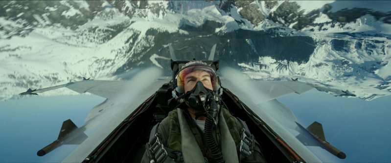 電影捍衛戰士：獨行俠中，影星湯姆克魯斯的戰鬥機從F-14雄貓戰鬥機，換成了F/A-18E超級大黃蜂戰鬥機。美聯社／Paramount Pictures