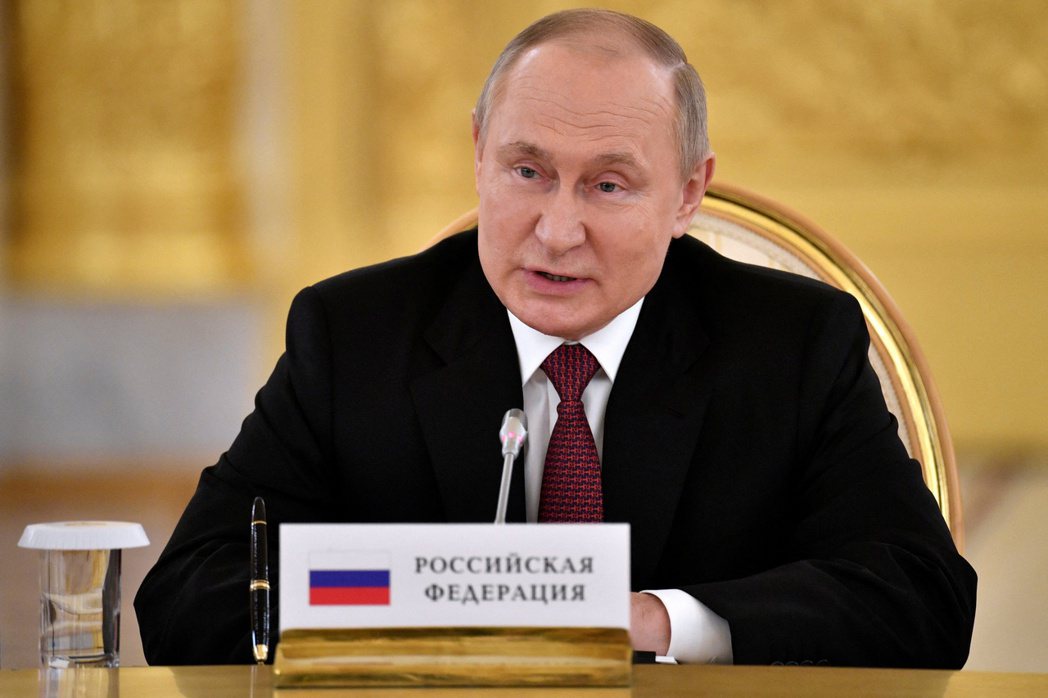 俄國總統普亭16日在CSTO峰會上發言。路透
