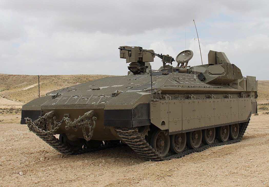 加裝戰利品主動防禦系統的以色列國防軍雌虎式步兵戰鬥車。 圖／維基共享