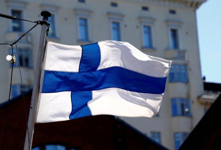 隨著俄羅斯入侵烏克蘭的戰爭重塑歐洲防衛格局，北約已經收到了芬蘭和瑞典正式加入的申請。路透