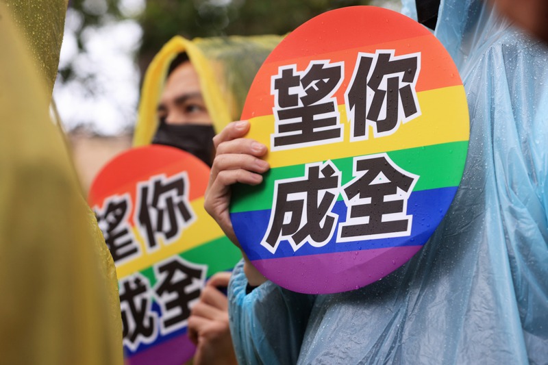 台灣同婚合法已超過一千個日子，但還是有一群跨國伴侶無法結婚。圖／聯合報系資料照片