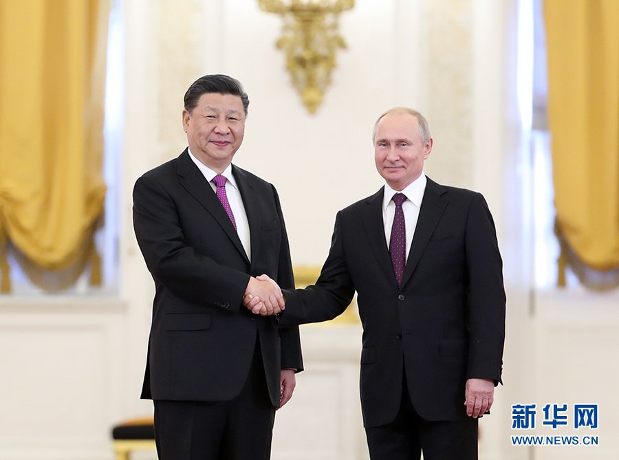 中國大陸與俄羅斯貿易使用本幣結算比率持續上升，圖為習近平與普丁在2019年6月，...