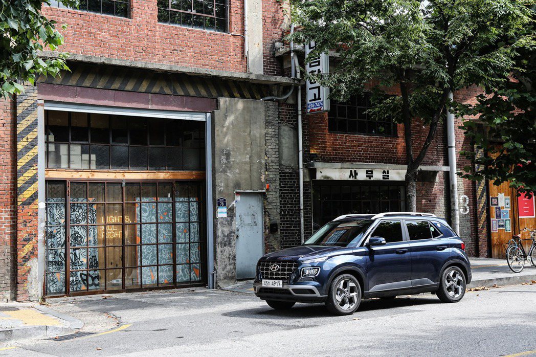 自從Hyundai Casper問世後，Venue近期在自家韓國市場銷售下滑的現...