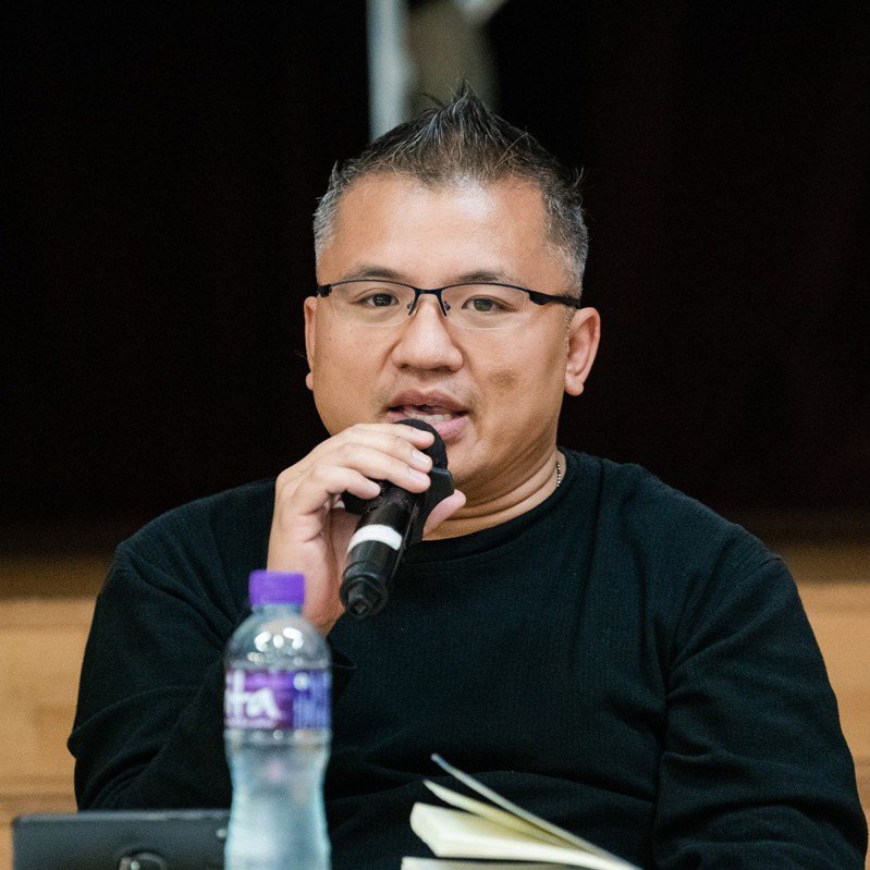 香港記者協會主席陳朗昇19日表示，不積極尋求連任。（圖／取自陳朗昇臉書）