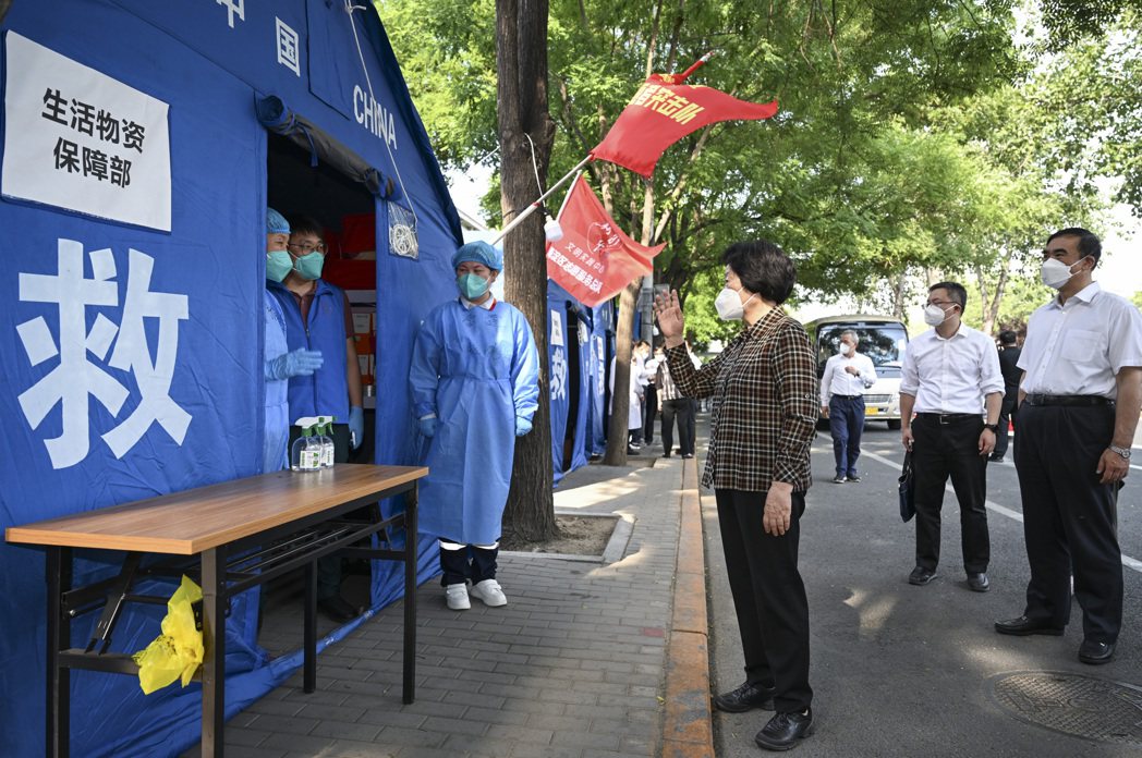 大陸國務院副總理孫春蘭轉到北京指導疫情防控工作。（新華社）