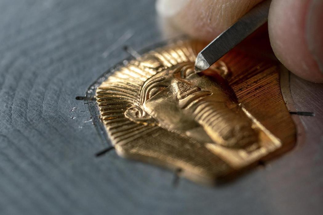埃及王室象徵的獅身人面像，不僅在雕刻大師巧手下具現了生動印象，連碩大的下頜鬍鬚也...