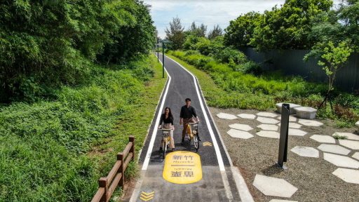 竹苗自行車道已打通，交界處有打卡地標。 圖／新竹市府提供