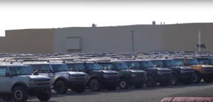 成千上萬的Ford Bronco卡在廠區無法交車 準車主們愈來愈沒耐心！