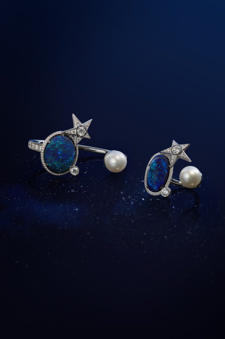 Comète Opale手鍊，18K白金鑲嵌鑽石、養珠及蛋白石，842萬3,0...