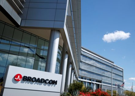 晶片大廠博通（Broadcom）已同意，以約610億美元收購美國雲端運算業者VMware。 （路透）