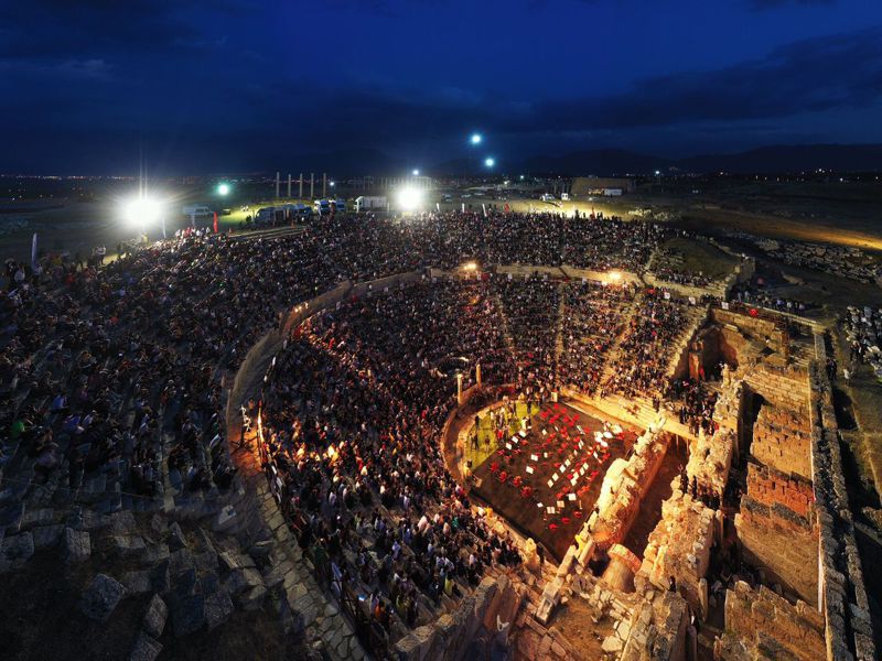 土耳其老底嘉劇院重新登場萬人音樂會1.5萬人觀賞。圖/土耳其旅遊推廣發展局提供