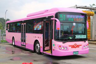 台北市公車電動化龜速　「2022年上路400輛」恐跳票