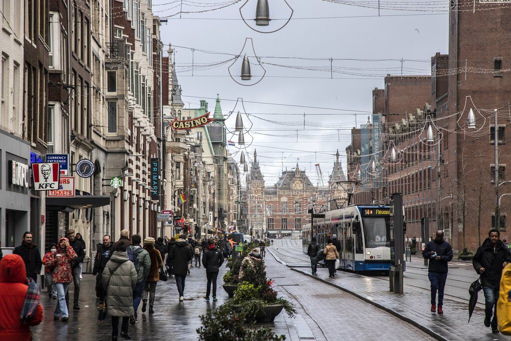 荷蘭阿姆斯特丹於疫情下之街景。 圖／美聯社