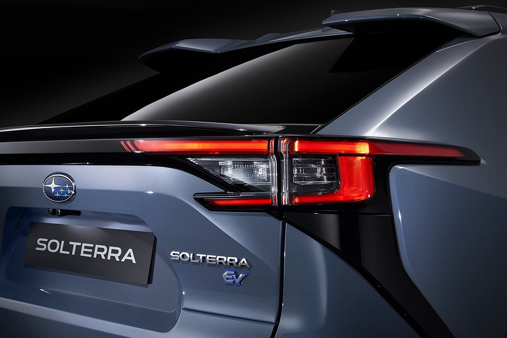 Solterra作為Subaru品牌旗下首款電動休旅車，依然融合Subaru引以...