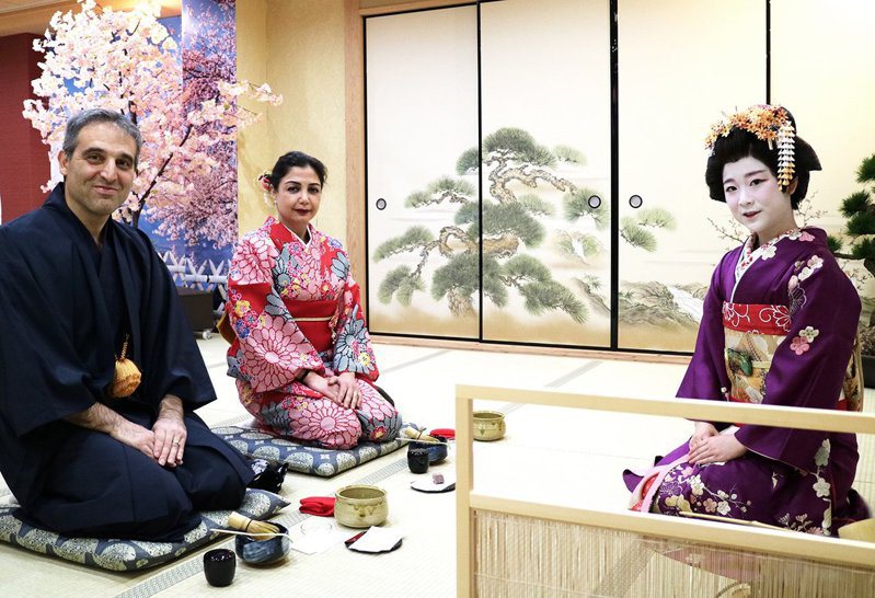 日本旅遊可以體驗穿和服、品茶道，了解日本傳統文化。圖／TripAdvisor提供