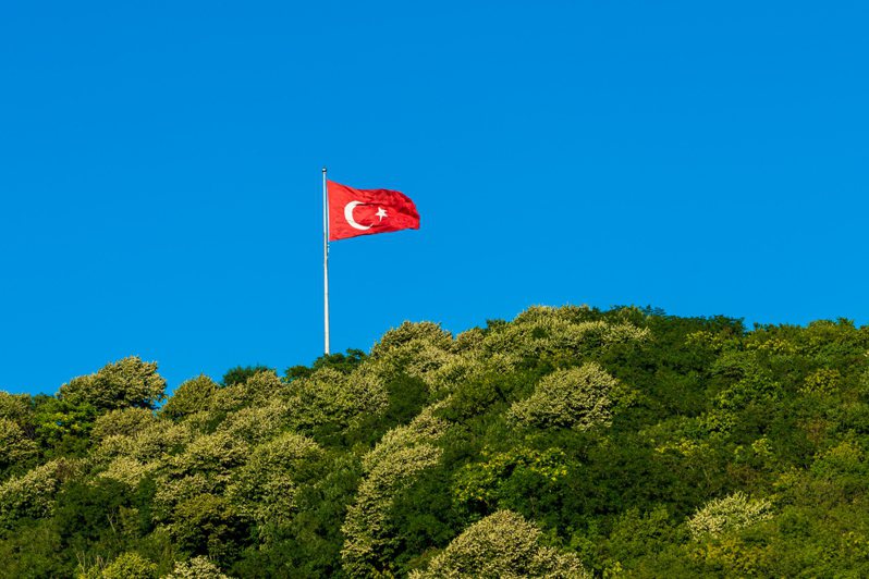 土耳其國營媒體指出，在安卡拉當局正式提出要求後，聯合國今天在聲明中宣布，土耳其向聯合國註冊的國名由Türkiye取代在英文有「火雞」涵義的Turkey。圖／ingimage