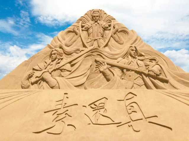 2022福隆國際沙雕藝術季「霹靂傳奇‧掌中天下」於6月1日正式展出，主雕作品是8...